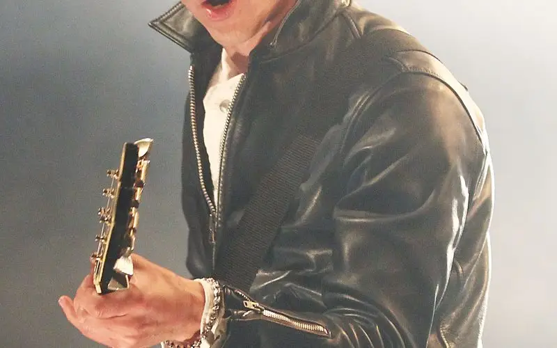 Alex Turnerin nettoarvo - Wiki, ikä, paino ja pituus, ihmissuhteet, perhe ja paljon muuta