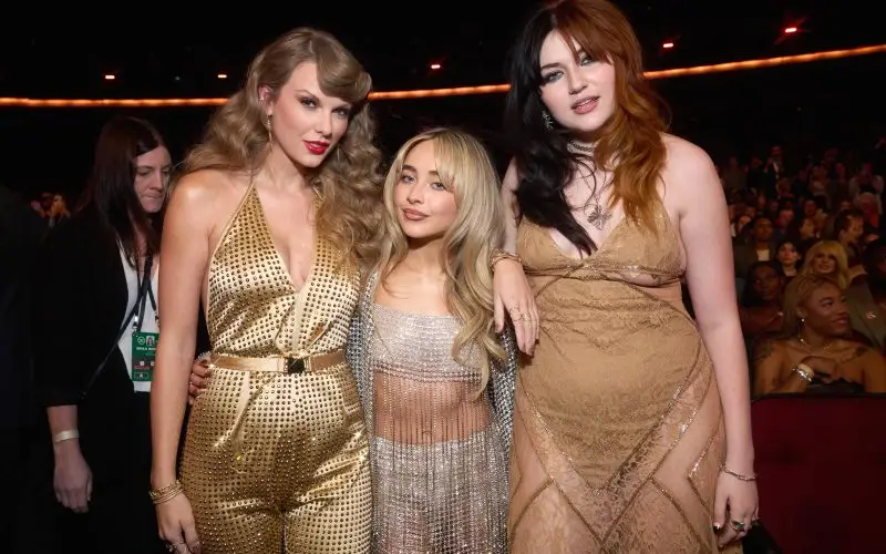 Sabrina Carpenter Net Worth - Wiki, ikä, paino ja pituus, ihmissuhteet, perhe ja paljon muuta