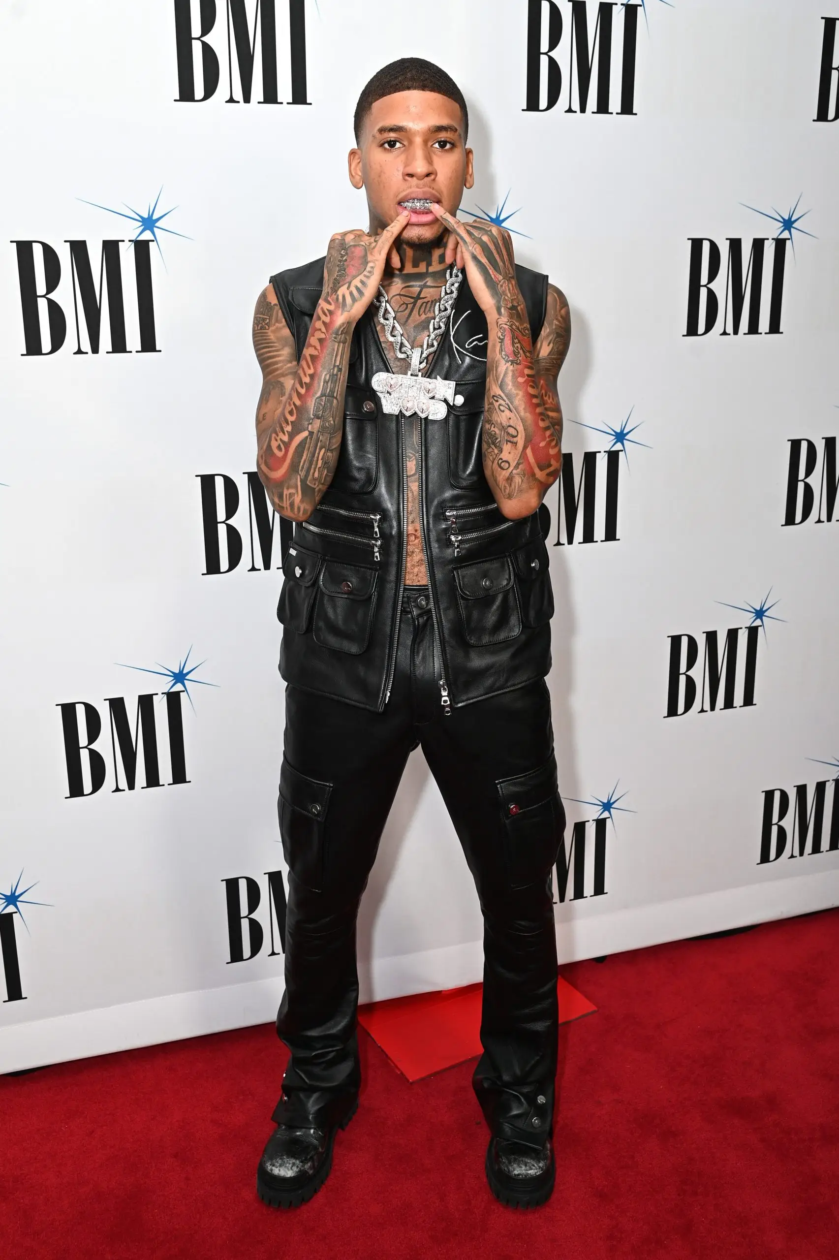 Nale 2le koko kuva 2