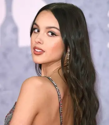 Olivia Rodrigo Body Profile