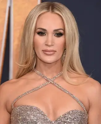 Carrie Underwood misura il peso del peso