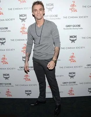 Aaron Carter Height Weight Body Shape