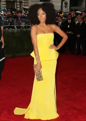 Solange Knowles Height Weight Body Figure Shape