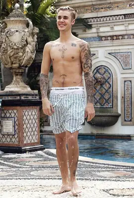 Justin Bieber Height Weight Shoe Size