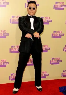 Psy Height Weight Shoe Size