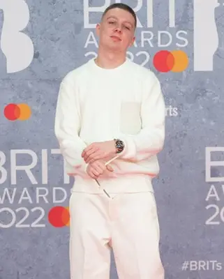 Rapper Aitch Measurements and Facts