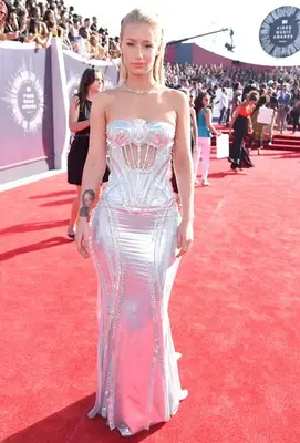 Iggy Azalea Body Measurements