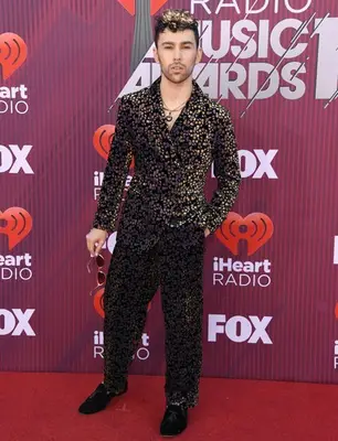 Max Schneider Height Weight Stats