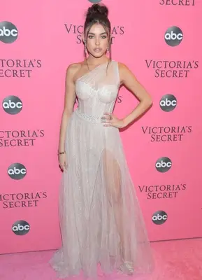 Madison Beer Height Weight Shoe Size