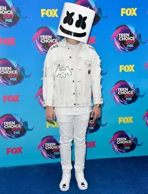 DJ Marshmello Measurements and Bio