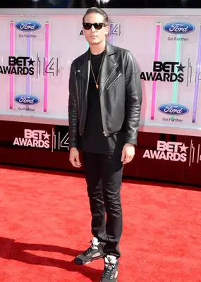 G-Eazy Height Weight Body Shape