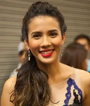 Singer Karylle Padilla