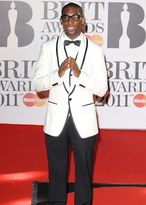 Tinie Tempah Body Measurements Height