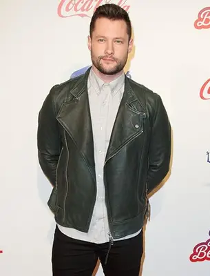 Calum Scott Body Stats