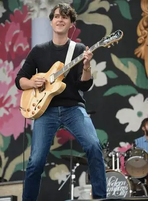 Ezra Koenig Height Weight Stats