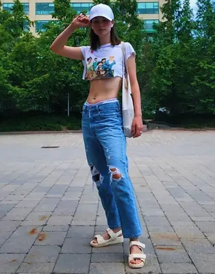 Aviva Mongillo Height Weight Shoe Size