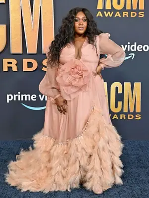 Brittney Spencer Body Measurements Stats