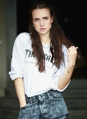 MØ Singer Body Measurements Bra Size