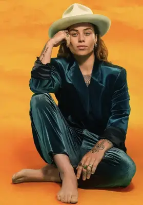 Tash Sultana Measurements and Facts