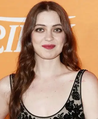 Lizzy McAlpine ha misurazioni del corpo