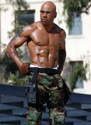 LL Cool J Body Measurements Biceps Size