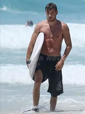Liam Payne Height Weight Body Stats