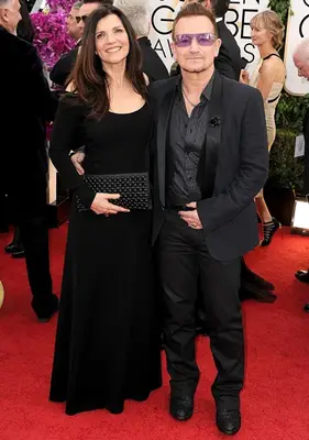 Bono Body Measurements and Family Wiki