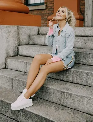 Samantha Harvey Height Weight Statistics