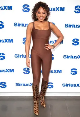 Mel B Height Weight Shoe Size