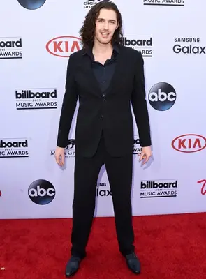 Hozier Body Measurements Stats