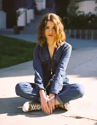 Maisie Peters Body Measurements and Facts