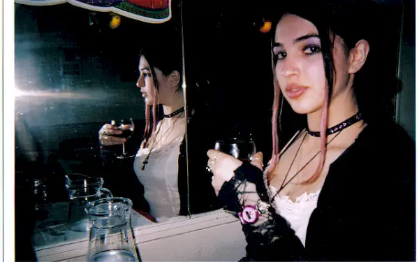 Valokuvaaja Terry Richardsonin Pervy Behavior and Fony Defense