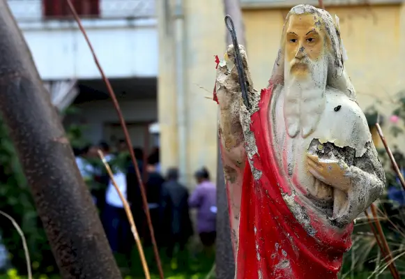 Tänä pääsiäisenä, lopeta assyrialaisten kristittyjen ristiinnaulitseminen