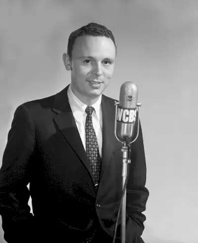 Peter Thomas, sukupolven äänimies, kirjautuu pois