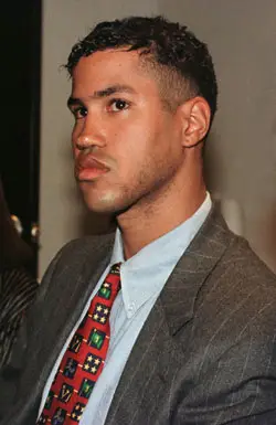 Lämmitetty curry: entinen Morgan Stanley -pankkiiri maustelee asioita L.A.:n oikeustalossa