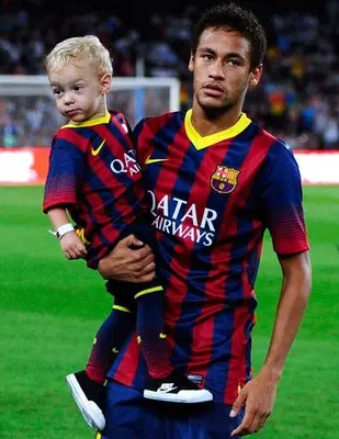 NEYMAR JR FAMIGLIA DI FAMIGLIA PADRE, MADRE E NOME DELLA FIGLIO DI TU