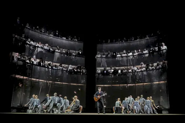 Tämä äärimmäisen virkistävä 'Orfeo ed Euridice' on sekä myyttinen että moderni