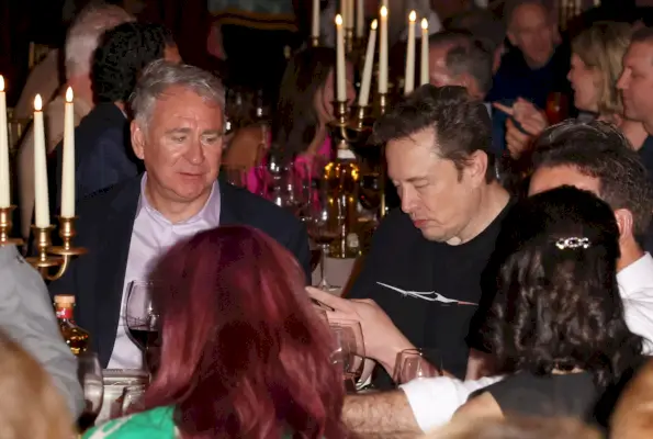 Ken Griffin ja Elon Musk osallistuvat American Express Presents Carbone Beach.CARBONE BEACH -tapahtumaan lauantaina 4. toukokuuta 2024 Miami Beachissä, Floridassa. (Kuva Alexander Tamargo / Getty Images for American Express lahjoittaa CARBONE BEACHin)