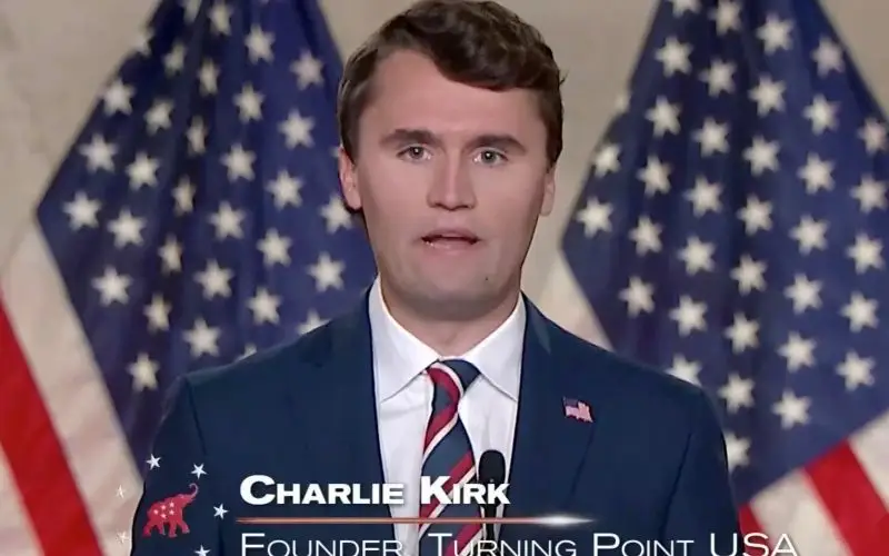 Charlie Kirk Net Worth - Wiki, ikä, paino ja pituus, ihmissuhteet, perhe ja paljon muuta