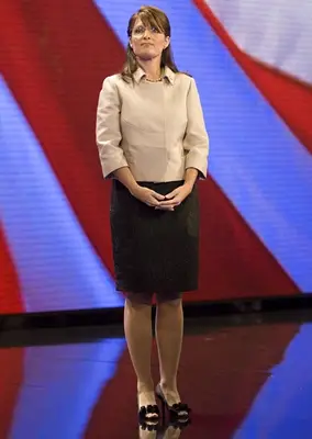 Sarah Palin Height Weight Body Shape