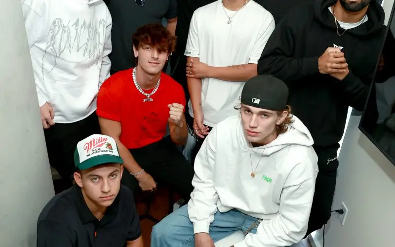 Vinnie Hacker Net Worth - Wiki, ikä, paino ja pituus, ihmissuhteet, perhe ja paljon muuta