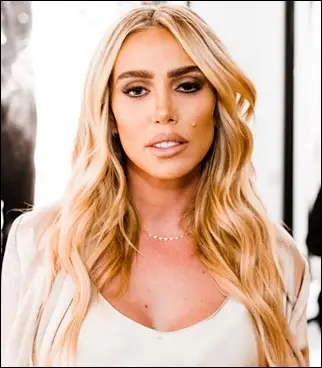 Petra Ecclestone Pease Peso delle misurazioni del corpo effettuate