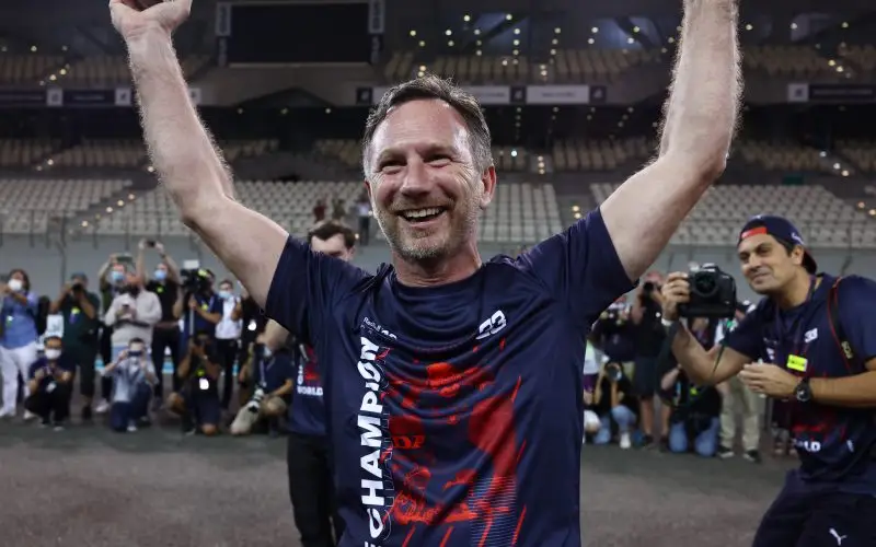 Christian Hornerin nettoarvo – Wiki, ikä, paino ja pituus, ihmissuhteet, perhe ja paljon muuta