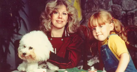 myyty! 'Schlumpy' Molly Jong-Fast pudottaa 5 miljoonaa dollaria Ritzy East Side Co-Opista, kutsuu uusia naapureita 'Planktoniksi'