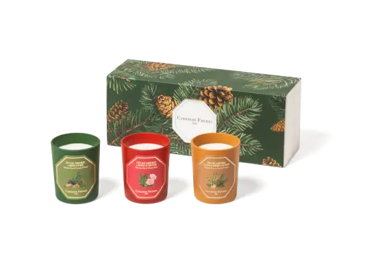 En tvål med blå förpackning.