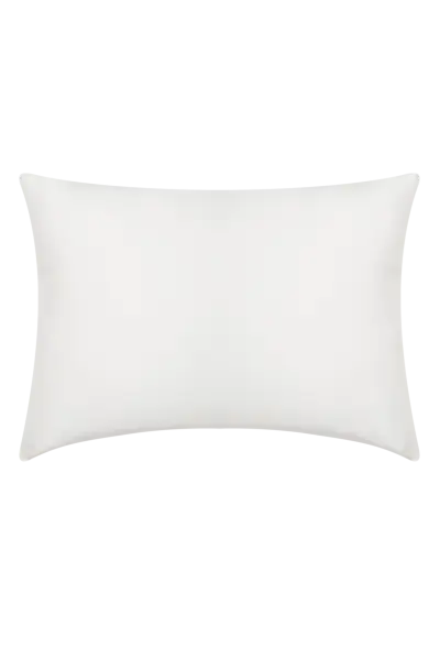 Neljän hajuveden setti.