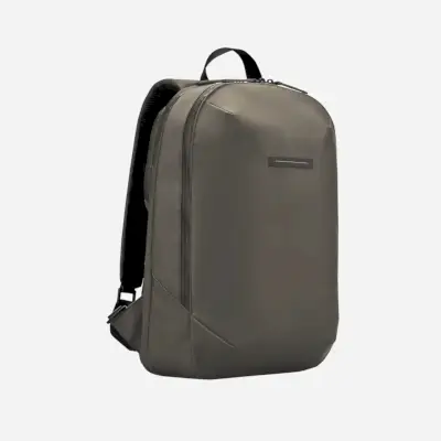 Kuva: Horizn Studios Gion Backpack Pro, harmaa, tyylikäs ja toimiva matkakumppani nykyaikaisiin seikkailuihin.