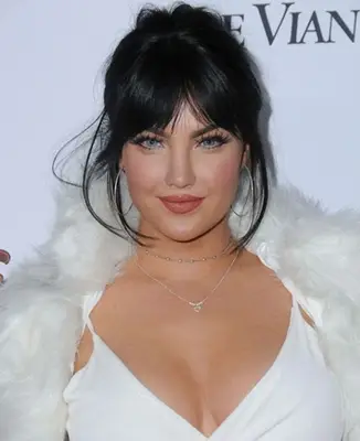Misurazioni del corpo del peso del peso di Natalie Halcro