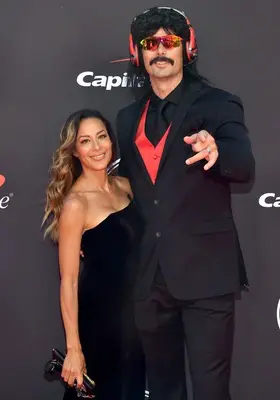 Dr Disrespect Body Measurements