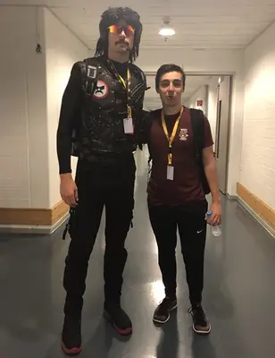 Shroud Height Weight Stats